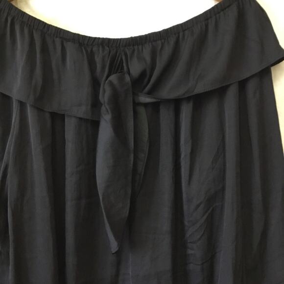 Archives Black Ruffled Off-The-Shoulder Top - Picture 7 of 13